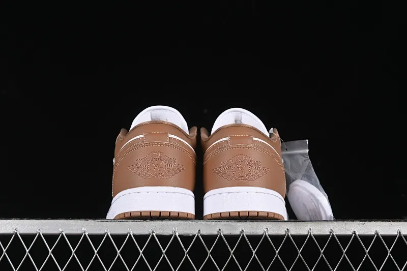 All categories Air Jordan Jordan series basketball shoes Air Jordan 1 Low Air Jordan 1 Low AJ1 Joe 1 white brown low-top cultural casual sneakers DC0774-202